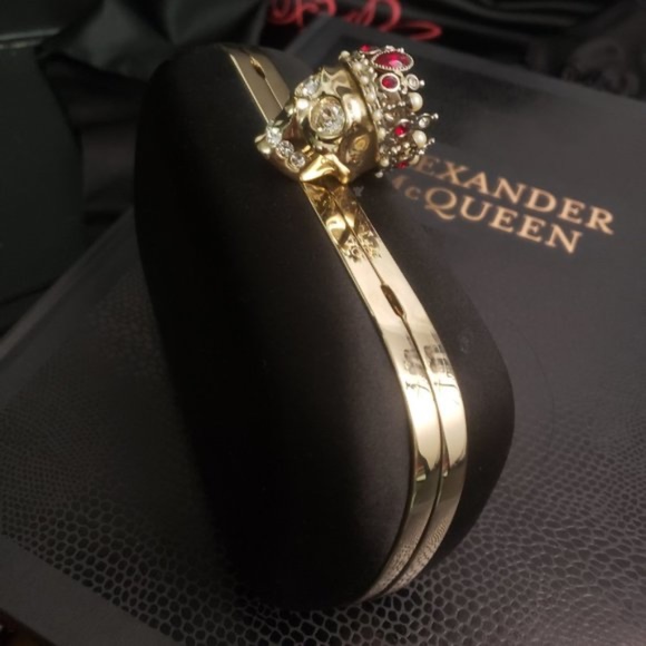 Alexander McQueen Skull Queen Jeweled Crown Box clutch Crossbody - Archive Rare - Picture 3 of 16